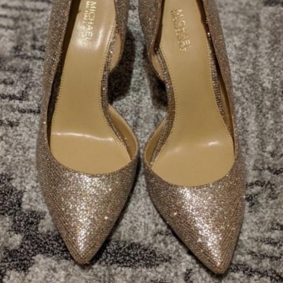 ⚜ Michael Kors Nathalie High Pump ⚜ - Picture 3 of 8